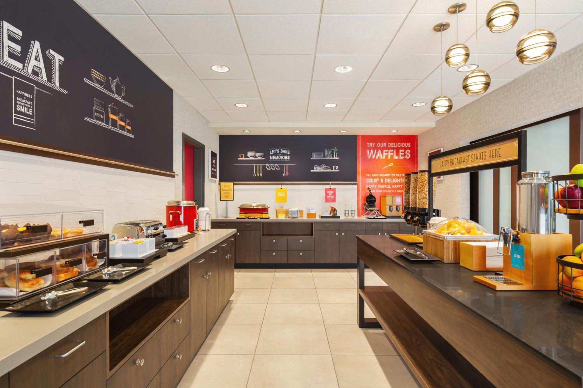 Hampton Inn & Suites אורוויל מראה חיצוני תמונה